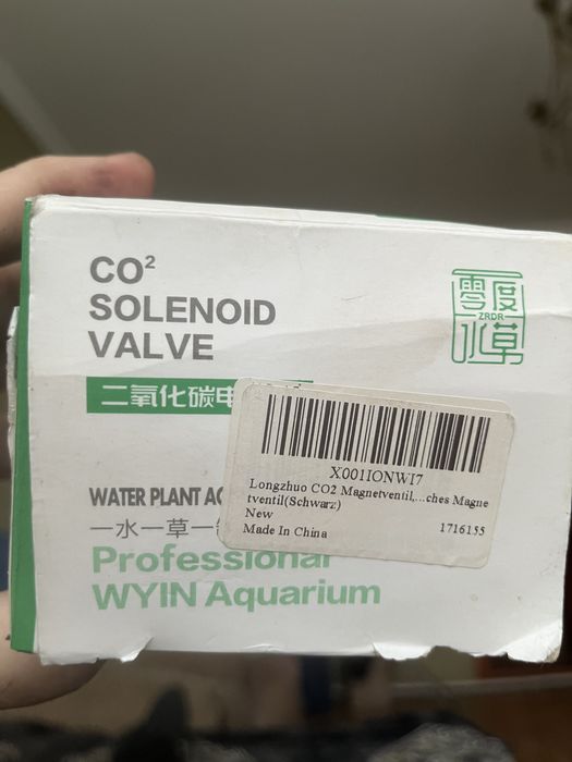Элєктромагнітний регулятор СО2 в акваріум