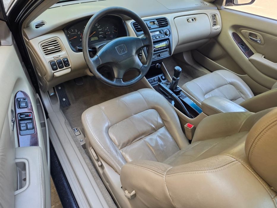 Zamienię Honda Accord Coupe 2.0 i-VTEC zadbany klima bogate wyposazenie