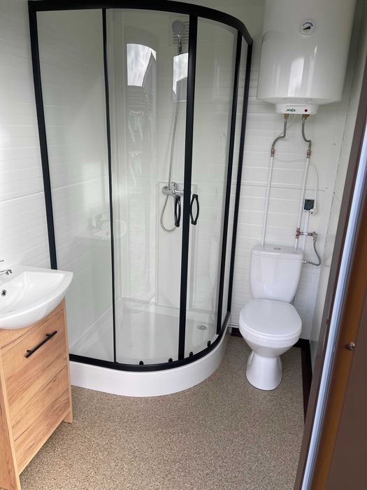 Pawilon kontener sanitarny łazienka WC kemping