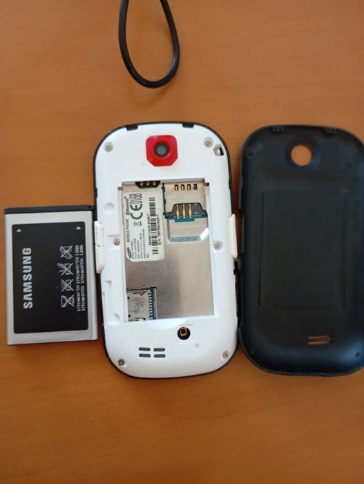 Samsung model GT 3650 działa