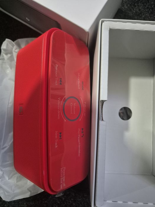 coluna de som portátil Bluetooth da marca DOSS