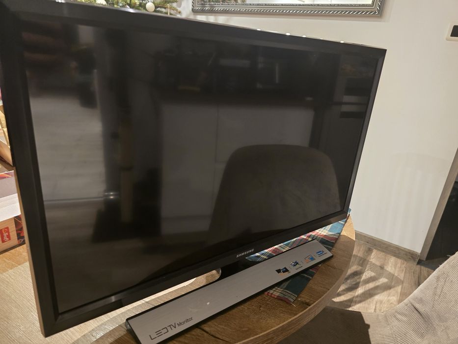 Monitor z funkcją telewizora samsung