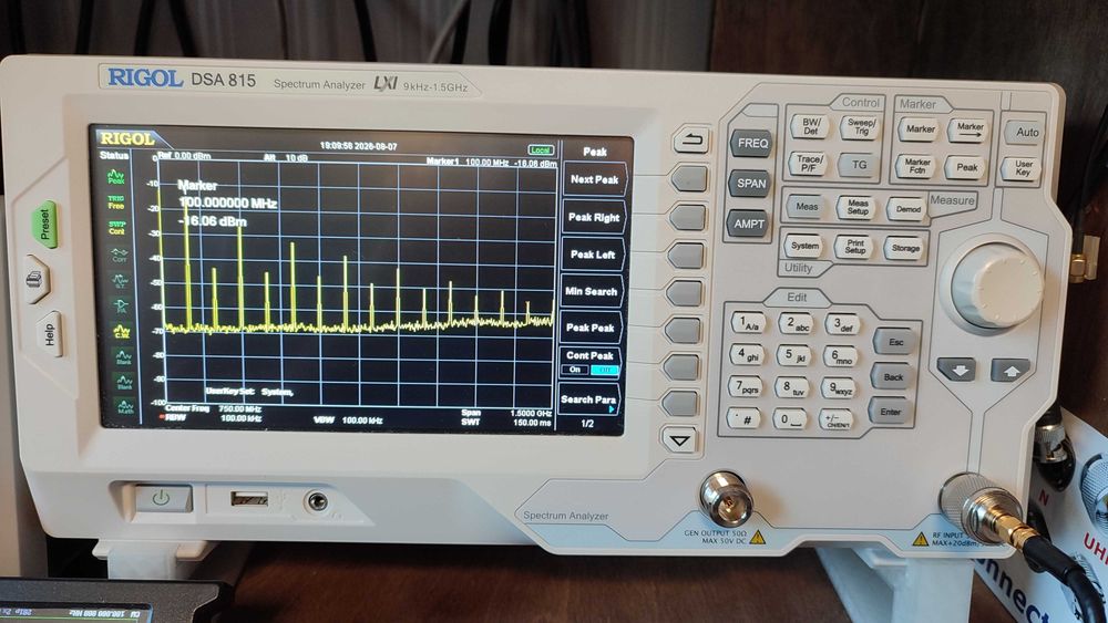 Analizator widma Rigol DSA 815 TG 1.5 GHz