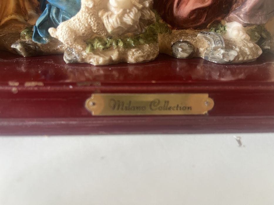 Estatueta de presépio  em resina