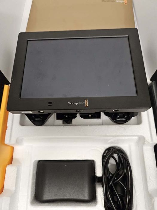Monitor/Recorder – Blackmagic Video Assist 4K64284286644482122