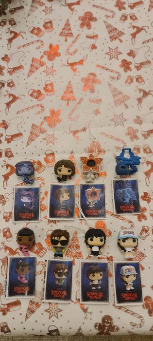 Bonecos Stranger Things Kinder joy