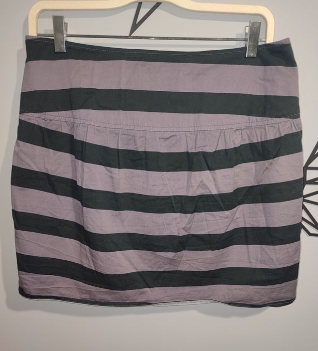 Pasiasta krótka spódniczka Cropp M