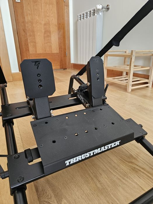 Simulador de corrida completo: Thrustmaster T598 + cockpit GTLite Pro