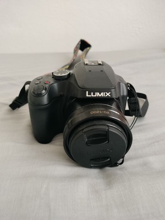 Câmara Lumix Panasonic