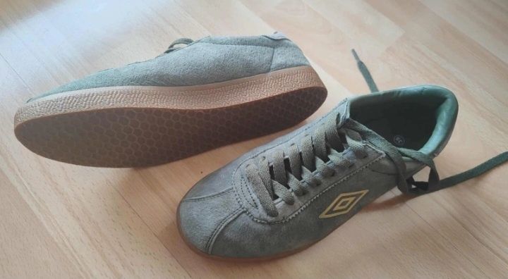 Buty damskie sportowe Umbro, rozmiar 39