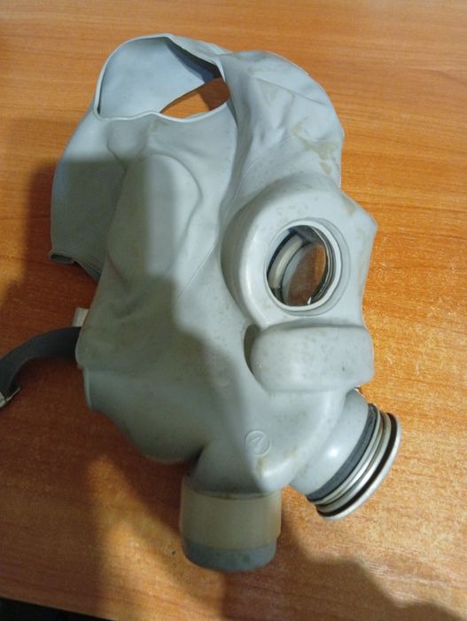 Противогаз нерехта
