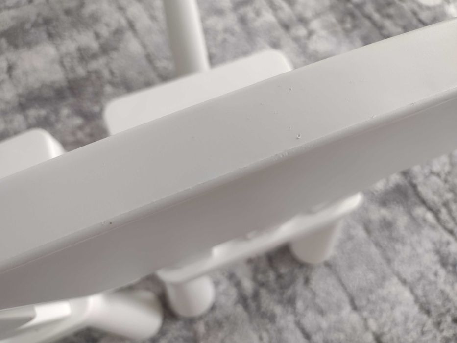Zestaw MAMMUT IKEA biały, stolik + 2 krzesełka + taboret żółty