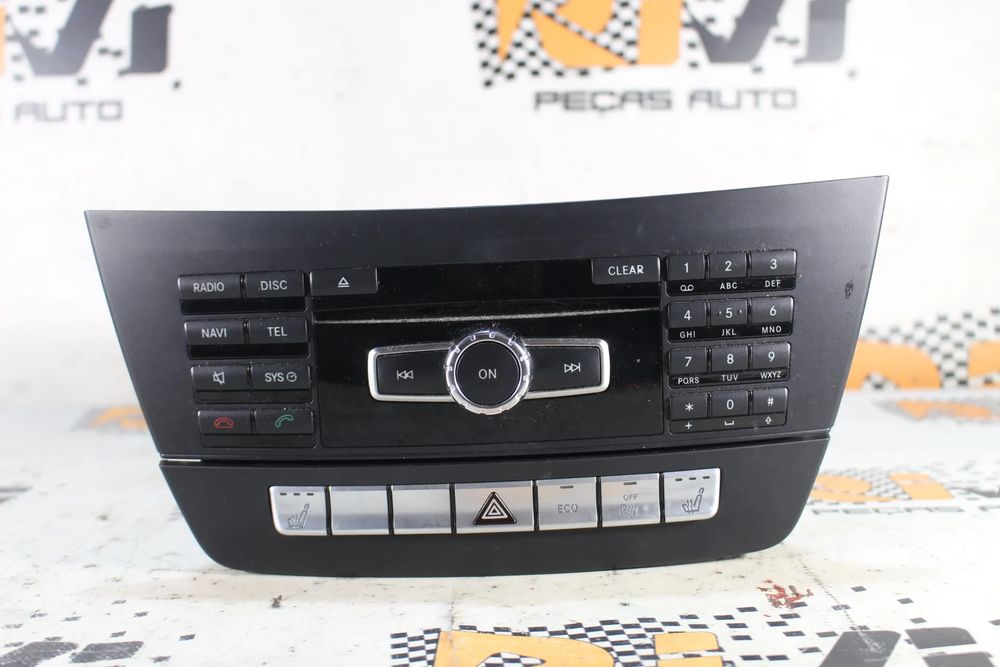 Rádio / auto-rádio MERCEDES-BENZ Classe C (W204)