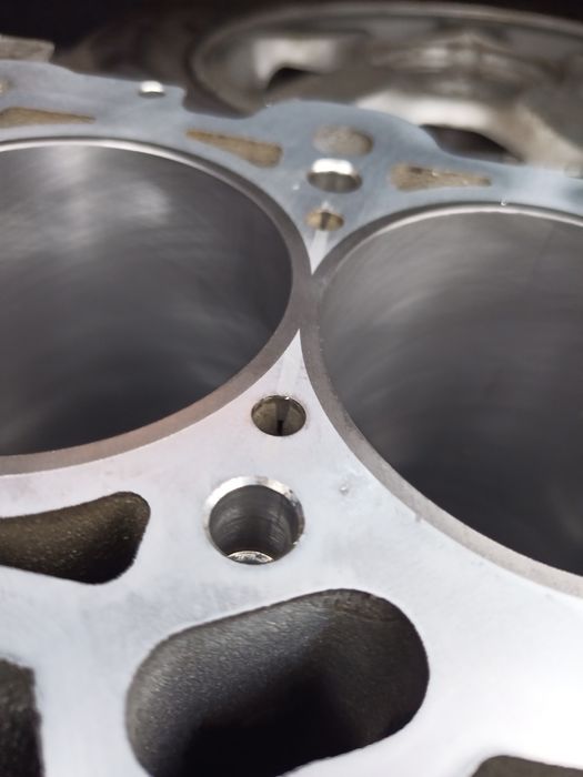 Расточка блоков двигателя, шлифовка коленвала, ремонт ГБЦ.  СВЕТ ЕСТЬ!