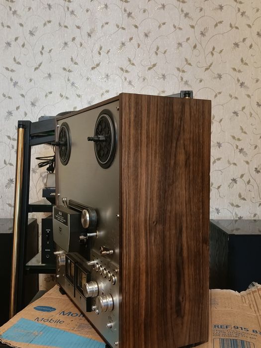 Катушечный магнитофон AKAI GX 630D