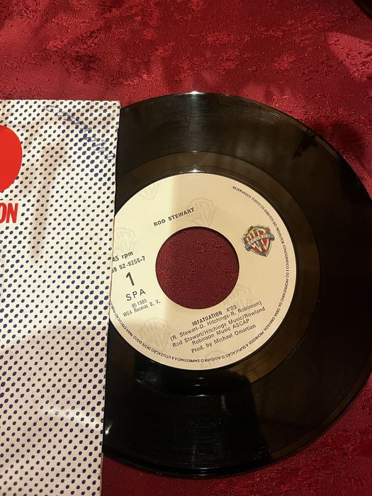 Vinil single "Infatuation", de Rod Stewart