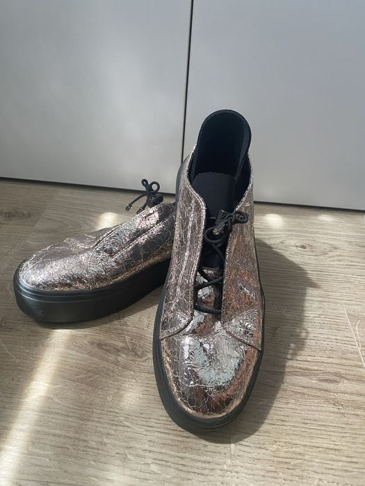 Błyszczące buty reserved lordsy slip on 38
