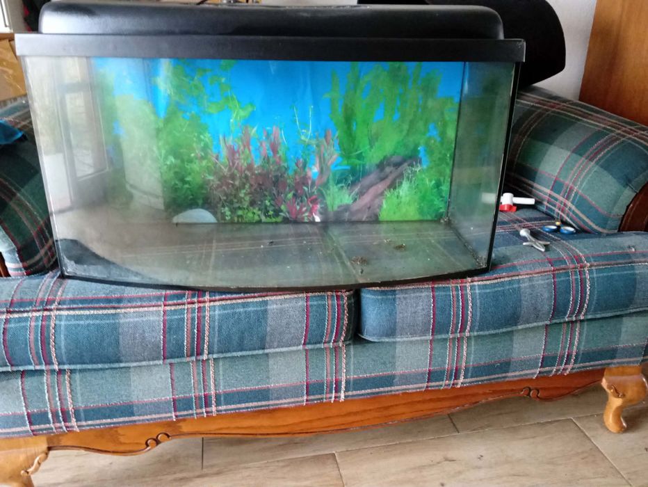 Sprzedam akwarium 120l