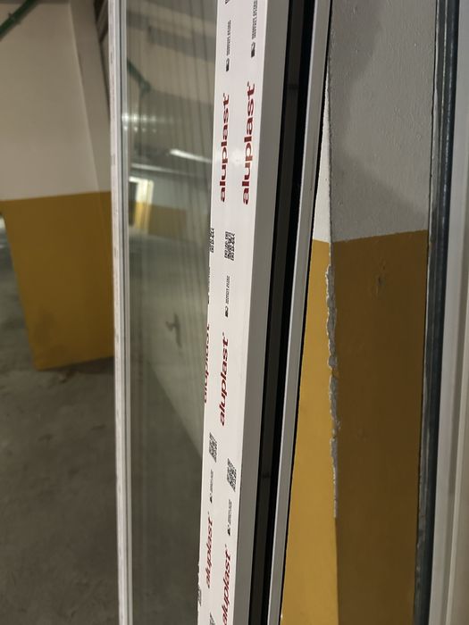 Portas de correr em PVC Vidro DUPLO
