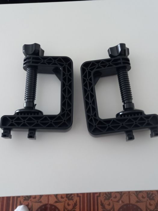 VENDO VOLANTE USADO MAS EM BOM estado para  pc com pedais e mudanças