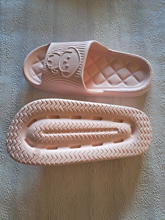 Klapki damskie rozmiar 40-41 pudrowy róż