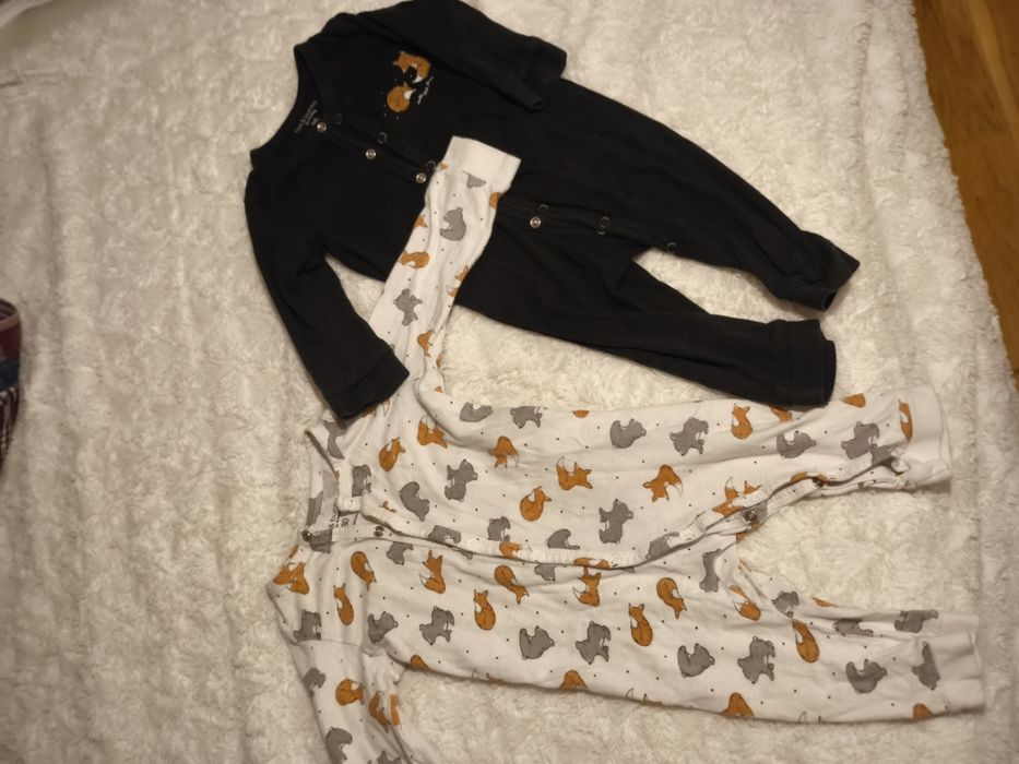 Śpioszki - dwie pary. 74 - 80 Urocze.