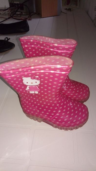 Calçado marca lote criança