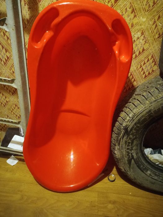 Дитяча ванна для купання