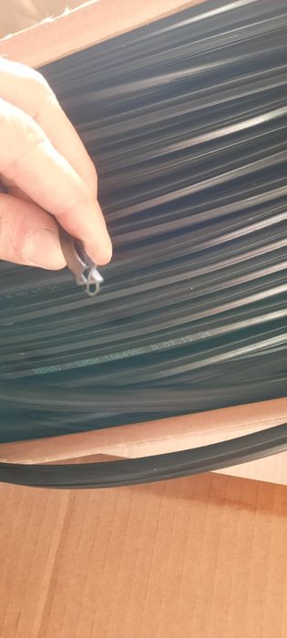 Уплотнитель для окон 80-140  и дверей  ПВХ