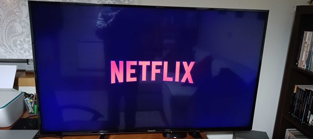 Vendo TV Panasonic 49fx600 50 polegadas