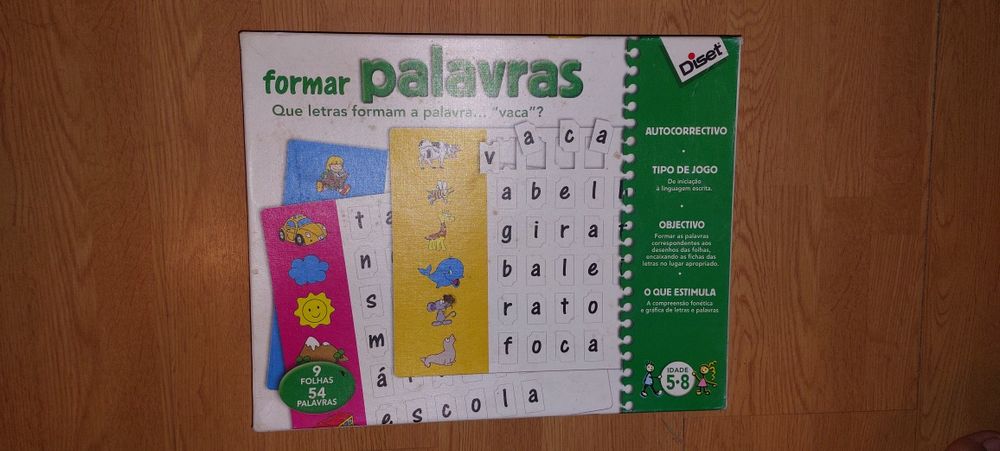 Puzzles e jogos crianças