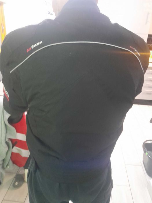 Casaco e botas de mota