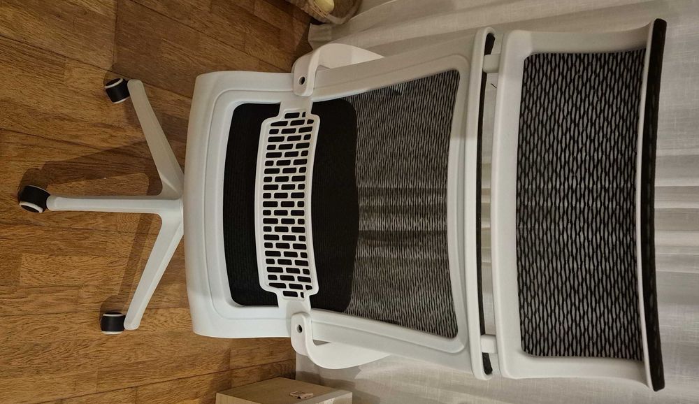 Cadeira Ergonómica, Rotativa, com Elevador