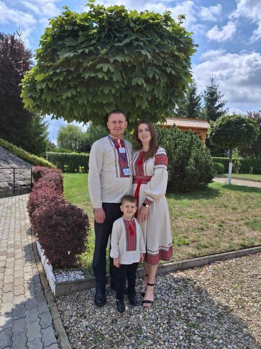 вишиванки парні, льон ціна за комплект 3500грн.