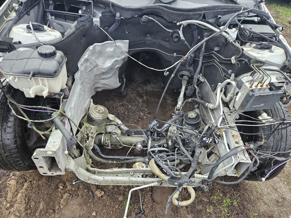 Mercedes w209 clk 744  lampa klapa drzwi maglownica