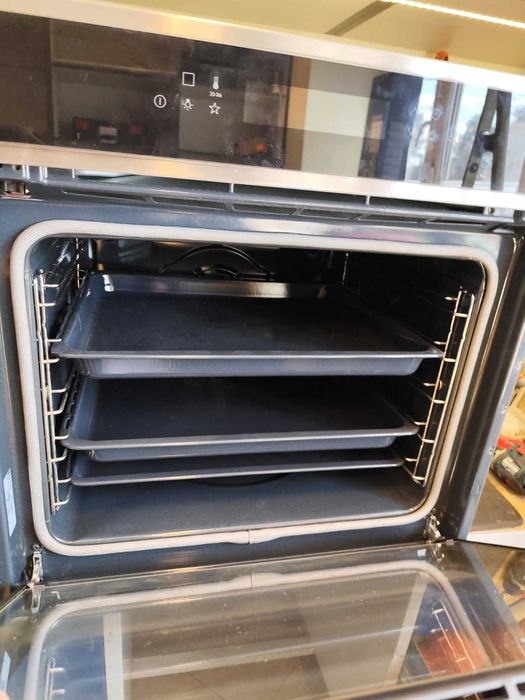 Piekarnik Electrolux EOE7P31X