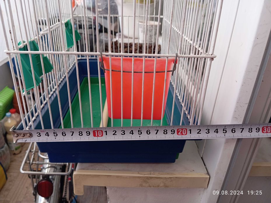 Продам клетку для попугаев