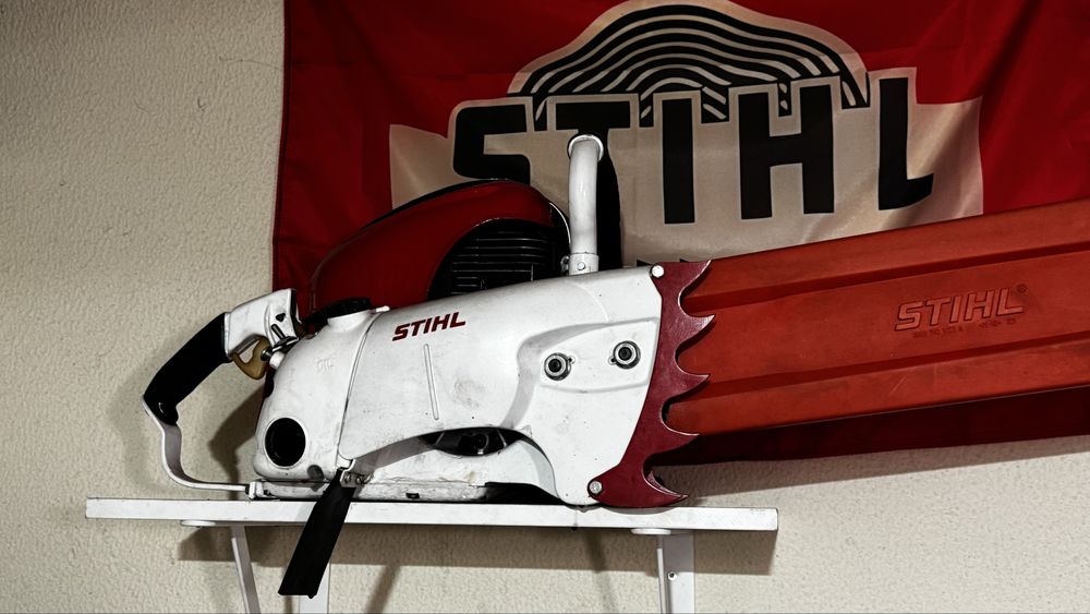 Stihl contra lightning
