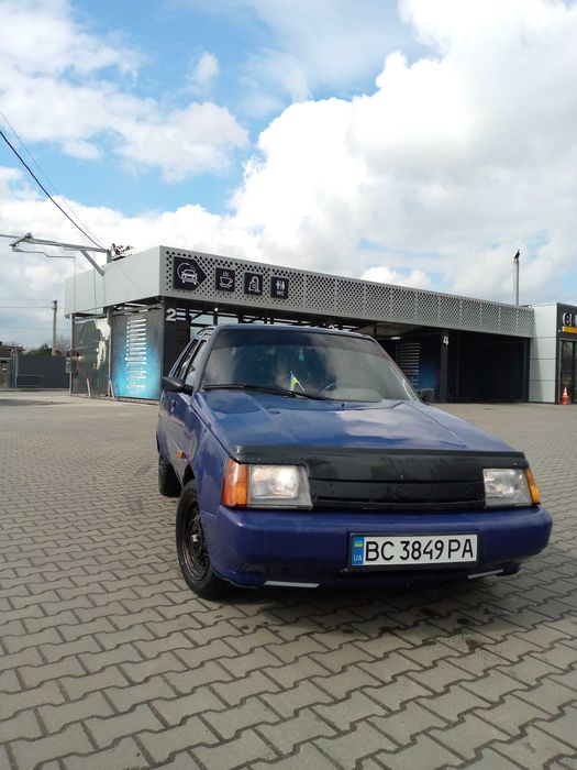 Славута на ходу 2003.1.2л.карбюраторна.Сів і поїхав.