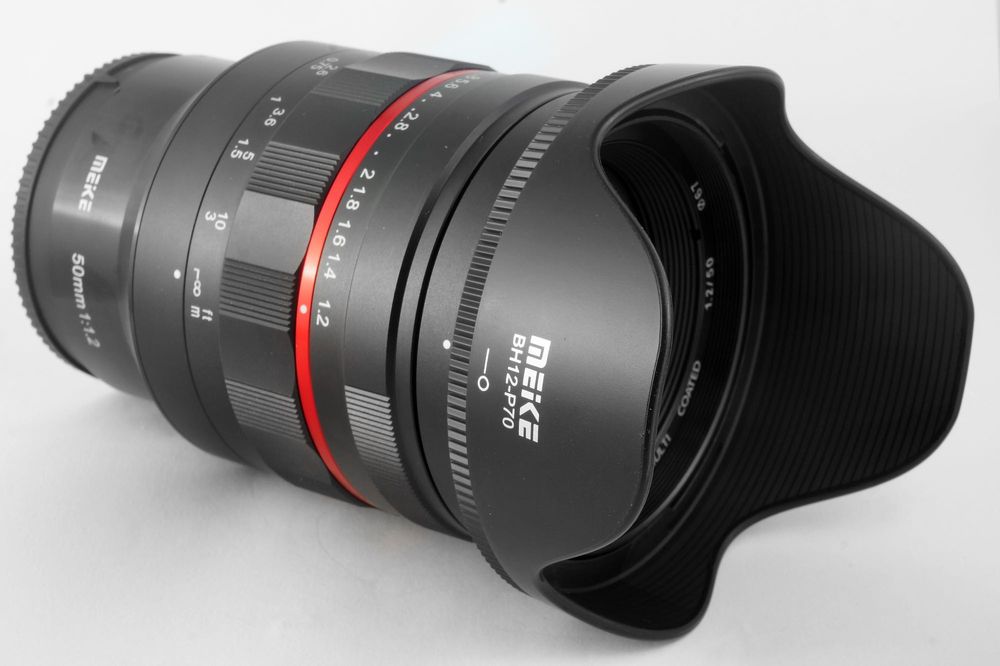 Об'єктив Meike MF 50mm f/1.2 байонет Sony FE