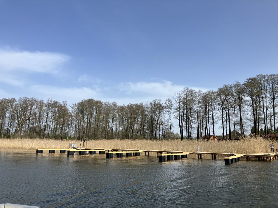 Budowa pomostów stałych – drewno, stal, Y-bomy