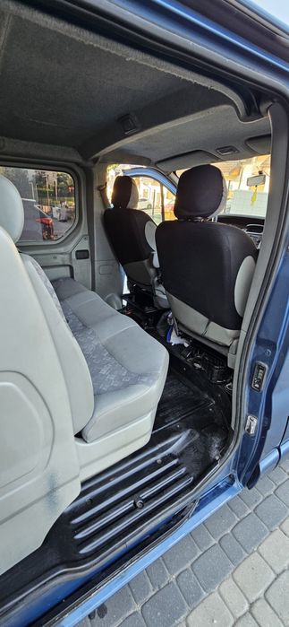Opel Vivaro 1.9 tdi 2004r 5 osobowy
