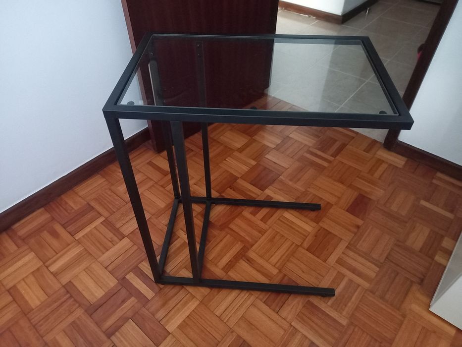 Mesa  de   apoio
