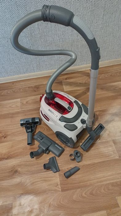 Продам пилесос з аквафільтром