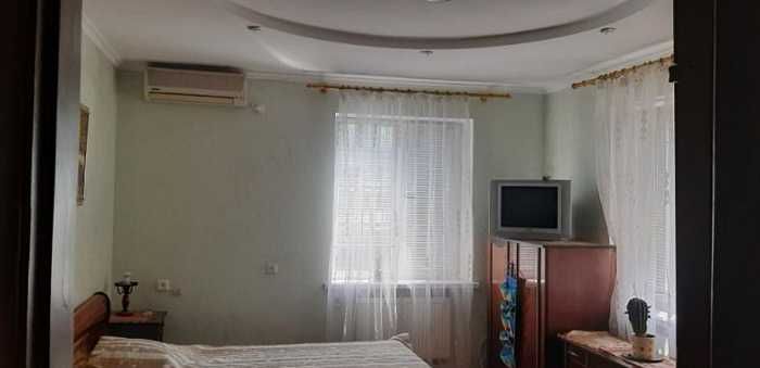 Продам! Дом в живописном районе, инст. Таирова!