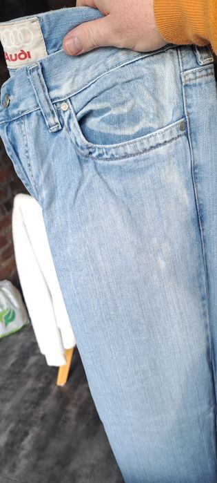 Audi spodnie jeans proste nogawki