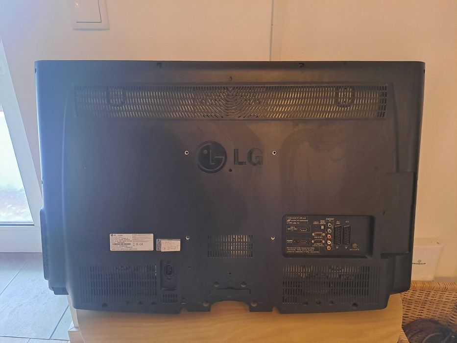 Televisão LG 37LH2000 LCD de 37 polegadas (94 cm)