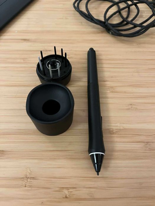 Tablet graficzny Wacom Intuos pro M PTH-651