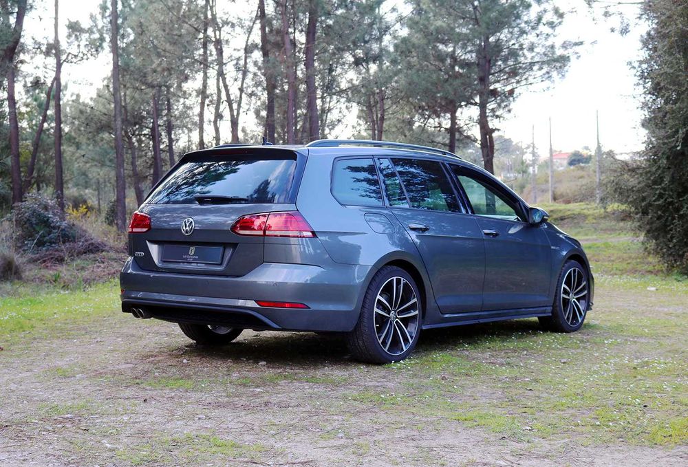Volkswagen Golf Variant 2.0 GTD DSG**Irrepreensível**