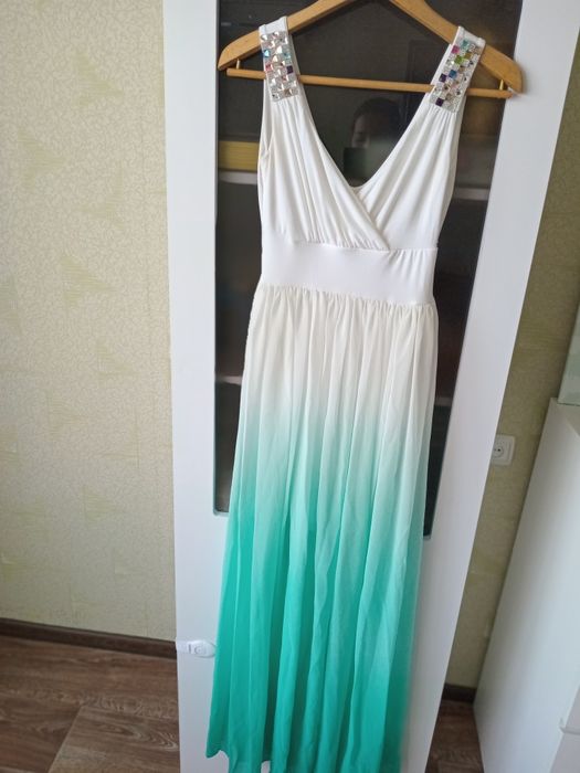 Вечірня сукня 44 розмір